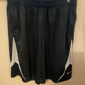 Nike basketball shorts. Size 2xl